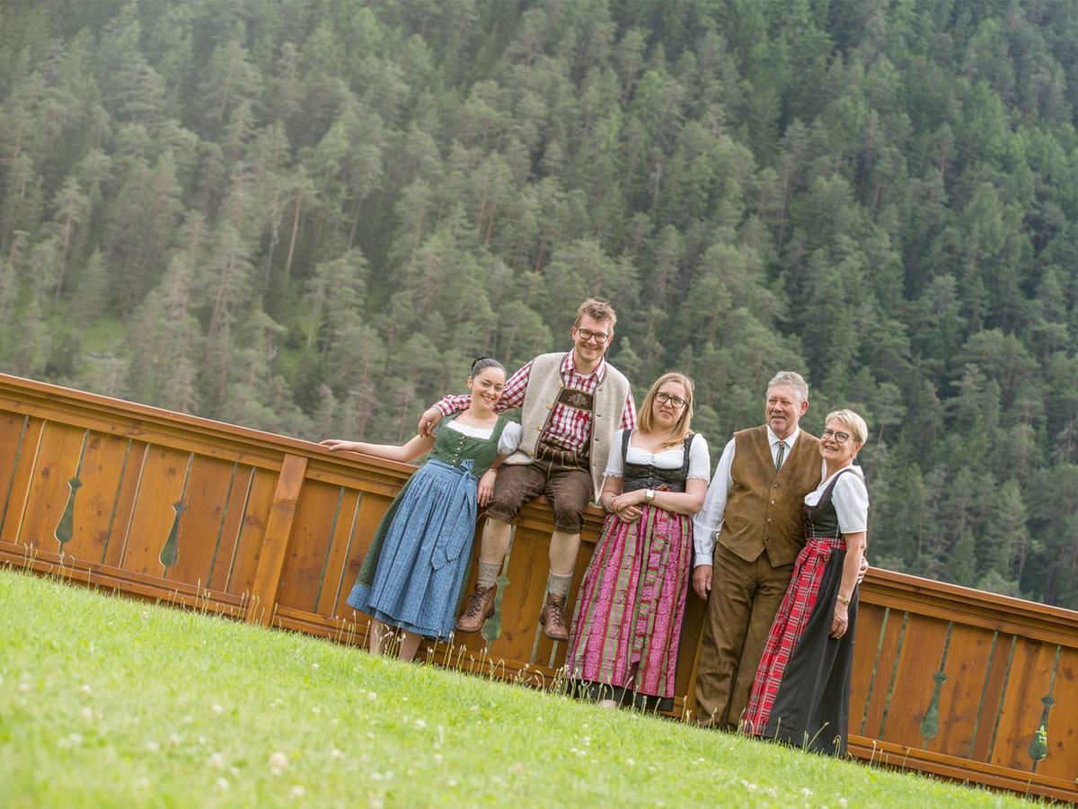 Riposo Al Bosco-Waldruhe San Vigilio Di Marebbe Bagian luar foto